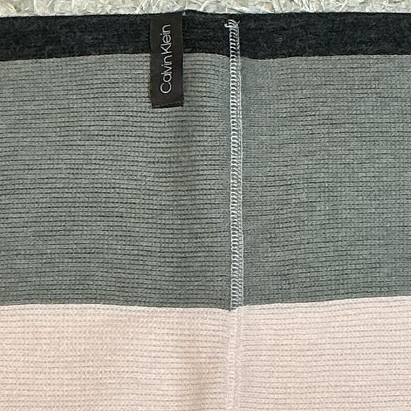 Calvin Klein Pink/Grey Flip-Top Glove Mittens and Infinity Scarf Gift Set NWT - Picture 6 of 9